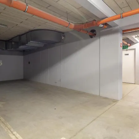 Apart111 - Platinum Apartment *